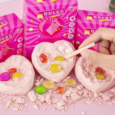 宝石考古挖掘玩具矿石敲砸化石