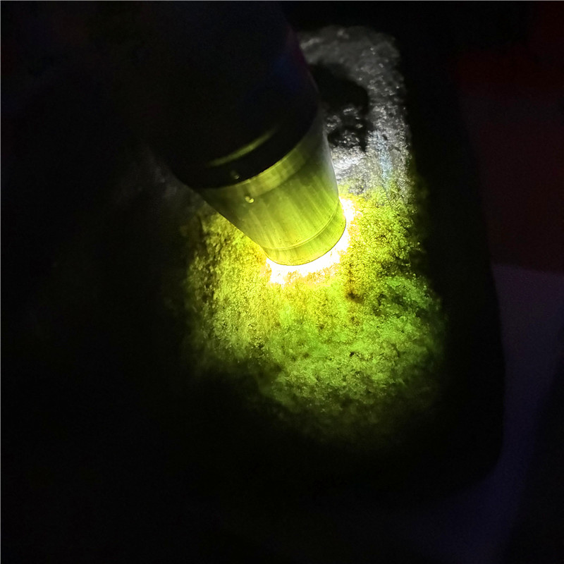 翡翠原石玉石毛料莫西沙敞口翻砂细腻种水爆开冰种表现起雾手镯料