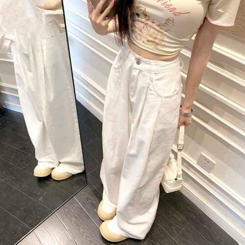 白色褶皱垂感阔腿牛仔裤女大码胖mm新款高腰宽松显瘦直筒拖地长裤