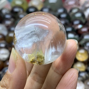 天然白兔毛水晶球摆件直径38.1毫米黄兔毛双色兔毛发晶水晶球