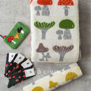 瑞典Klippan北欧轻奢羊毛毯盖毯加厚冬季中筒袜蘑菇沙发椅子坐垫