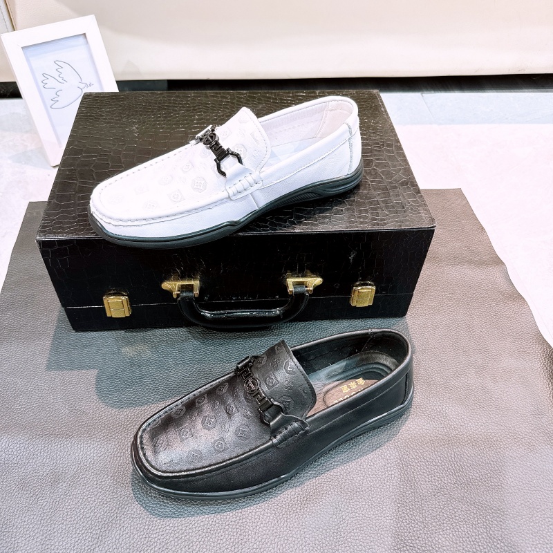 青年头层猪皮橡胶专柜商场撤柜