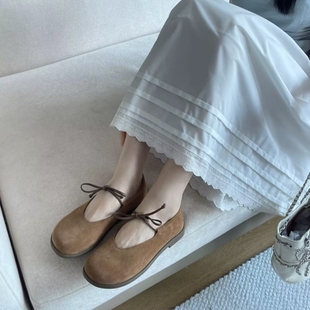 女Z519582 平底粗跟圆头玛丽珍单鞋 专柜商场撤柜断码 真皮牛皮