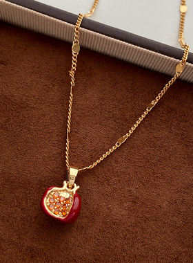 春夏百搭气质红色石榴吊坠项链