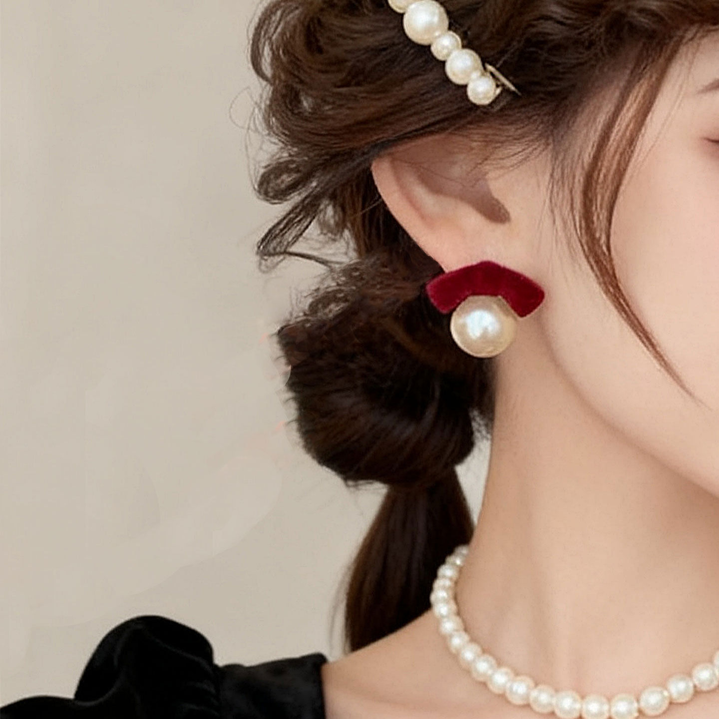 法式温柔百搭植绒蝴蝶结珍珠耳环