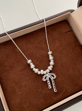 法式轻奢蝴蝶结串珠吊坠项链女