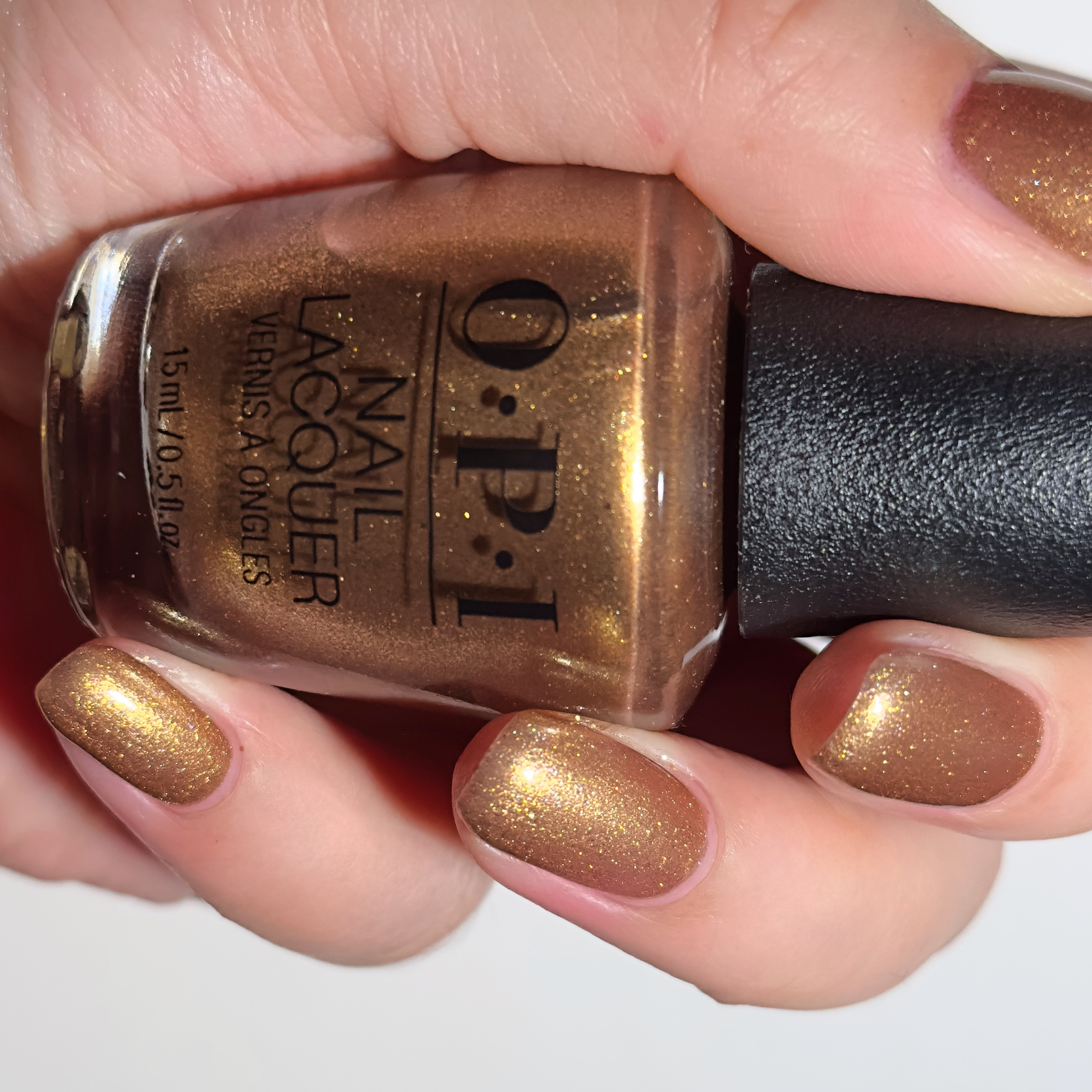 美国OPI指甲油2025圣诞限量 暮光流金 HRS07 Nougat by Nature