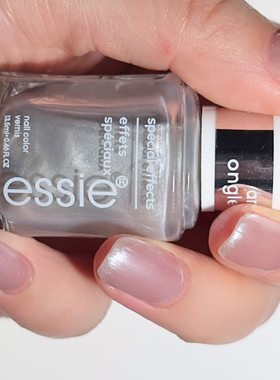 ESSIE指甲油Cosmic Chrome 5号（宇宙铬银）半透缎面铬银偏光细闪