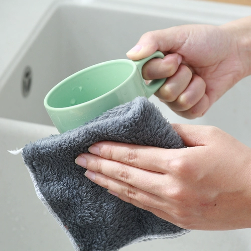 Семейство не падает с волос и не опускайте масло, масляные кухни, густое поглощение, очистка столешницы на столешнике, скраб, шарф, шарф