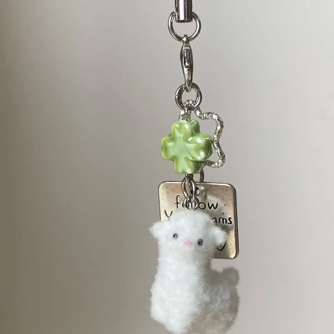 【四叶草羊驼】植绒挂件毛绒手机链咕本链卡册卡扣小挂件钥匙扣