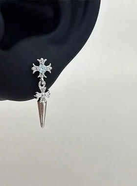 恶魔钉子十字架芒星吊坠耳环弹头尖锥耳钉轻奢高级感小众个性耳饰