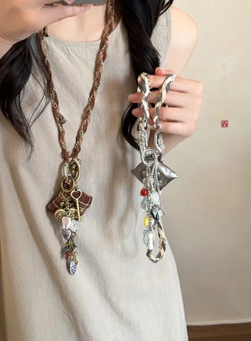 韩国新款甜酷手工编织抱枕爱心流苏项链长款时尚小从创意毛衣链女