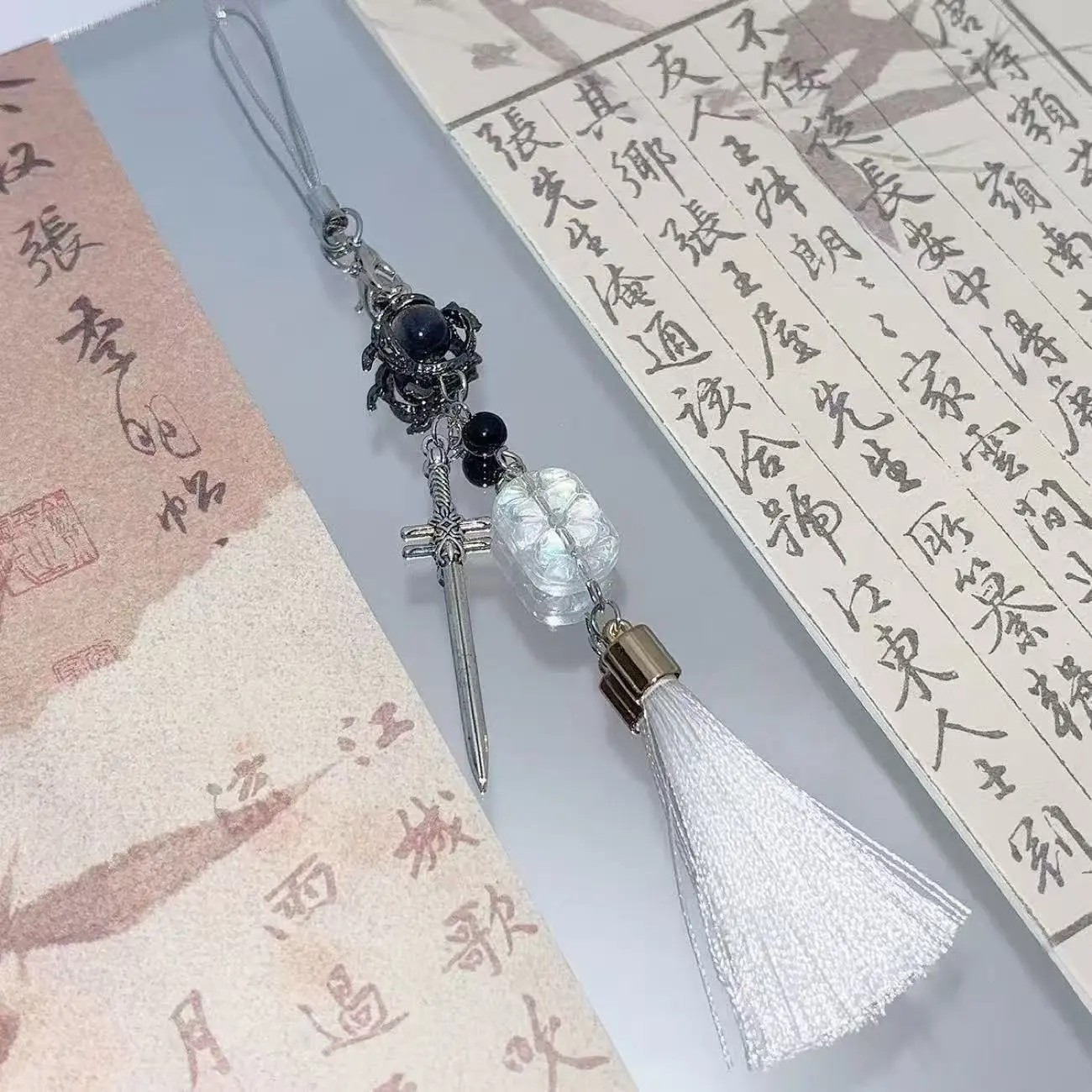 【明赫】手机链挂件咕本链流苏印象挂链挂饰宝剑串珠钥匙扣挂链
