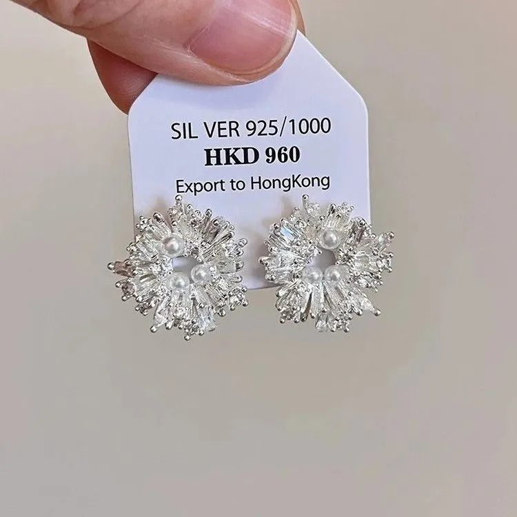 烟花易冷~小众设计立体仿珍珠锆石耳钉女冷淡轻奢风高级感耳环
