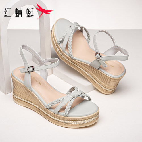 REDDRAGONFLY/红蜻蜓女士优雅通勤坡跟不累脚一字扣凉鞋WFK21251
