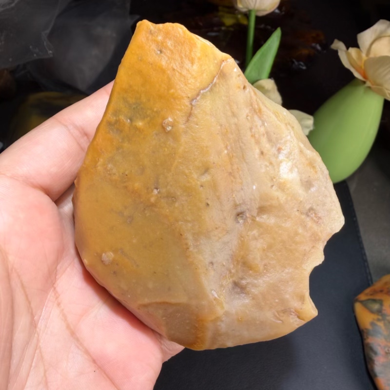 新疆地表籽料北屯糕点螺旋纹冻光油坨子沙漠漆原石摆件料重549克