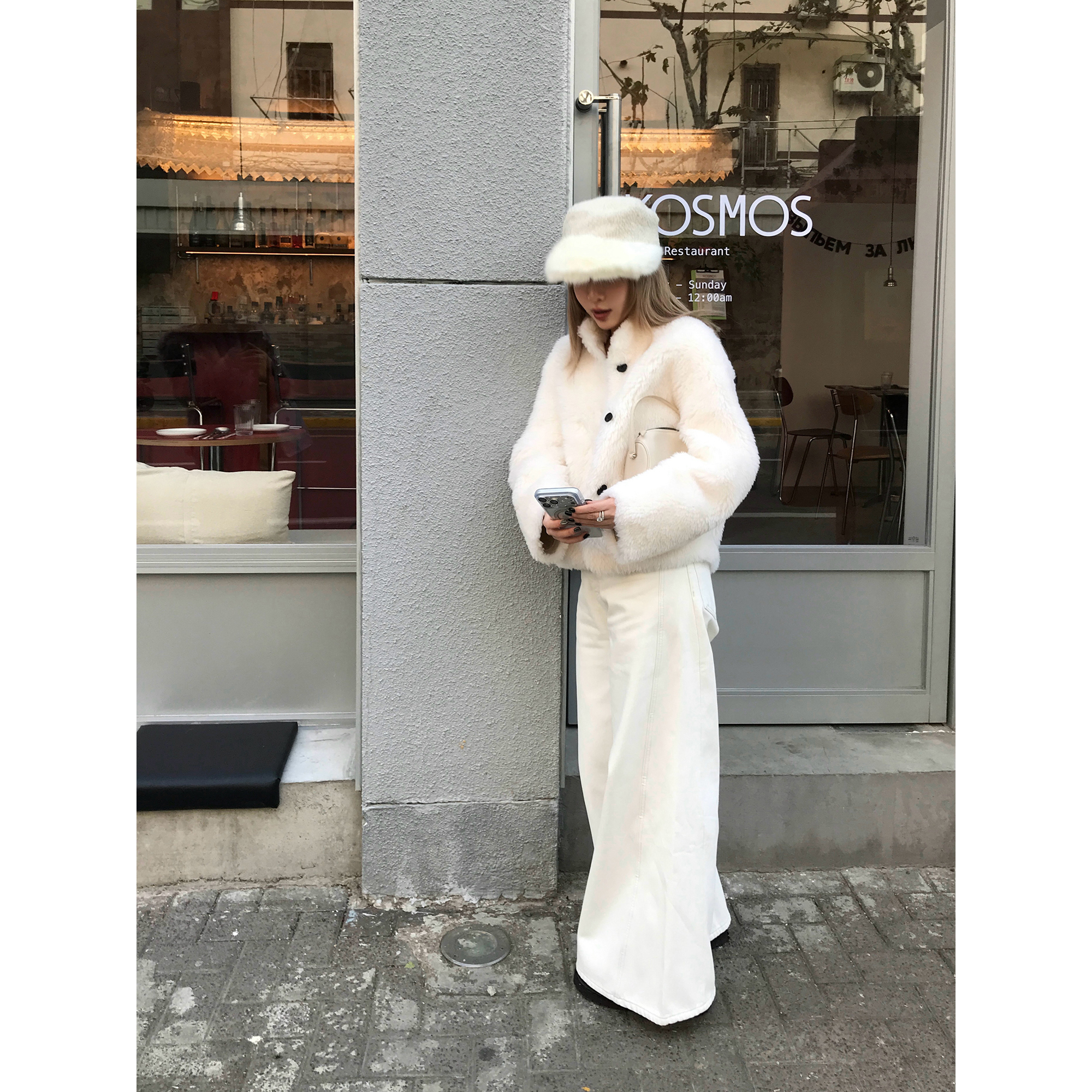 冬季加绒加厚宽松保暖牛仔阔腿裤