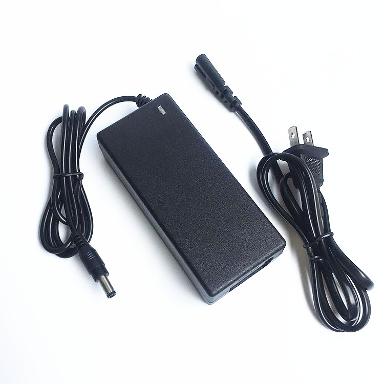 充电电压12.6V5A充电器电源线