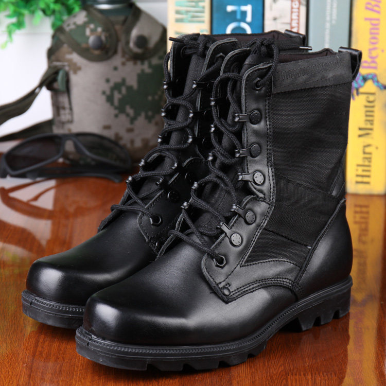 Bottes militaires - Ref 1398181 Image 1