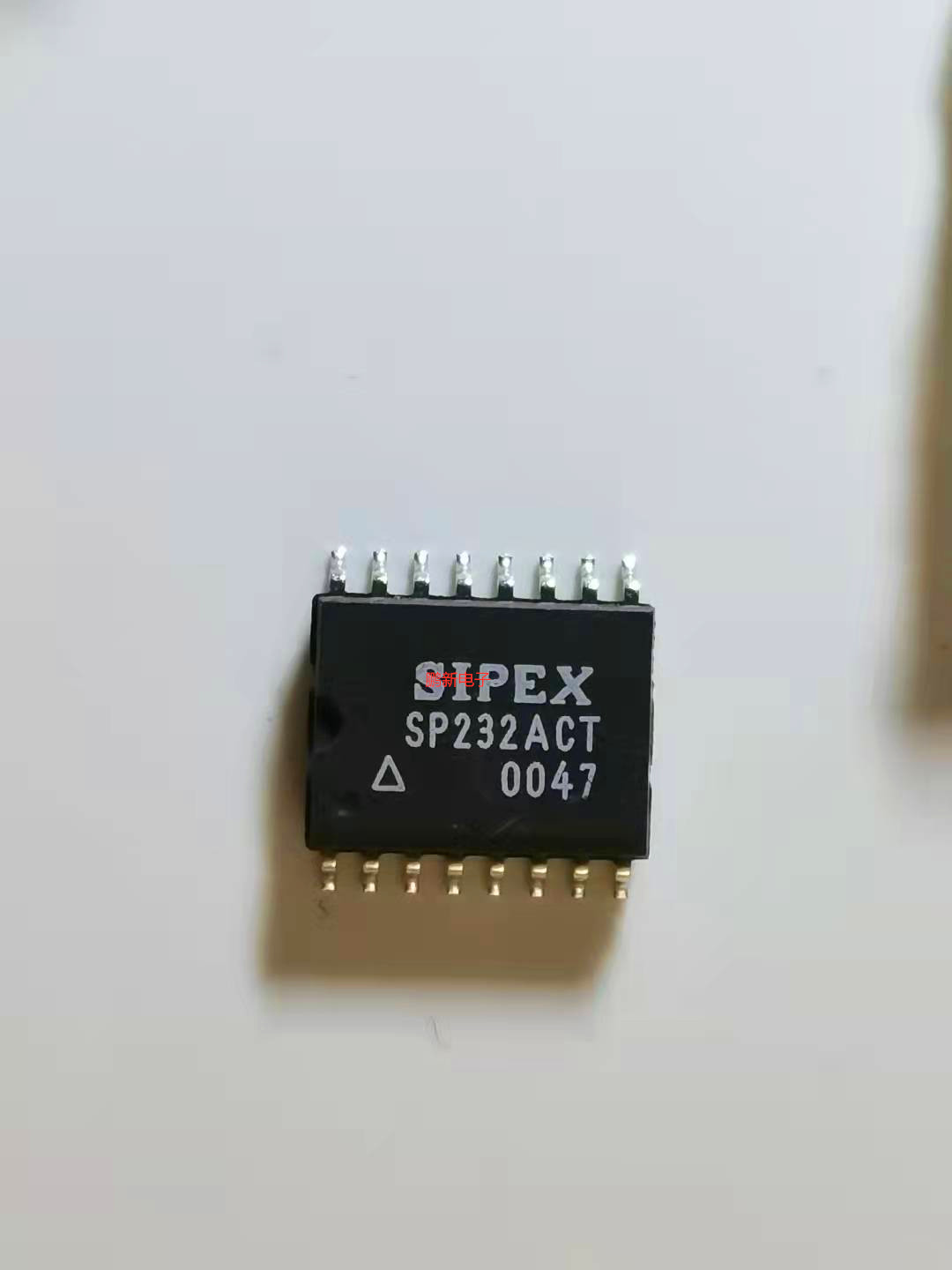 集成IC电路芯片SP232ACT  SP232   7.2MM  SOP16原装拆机质量保证