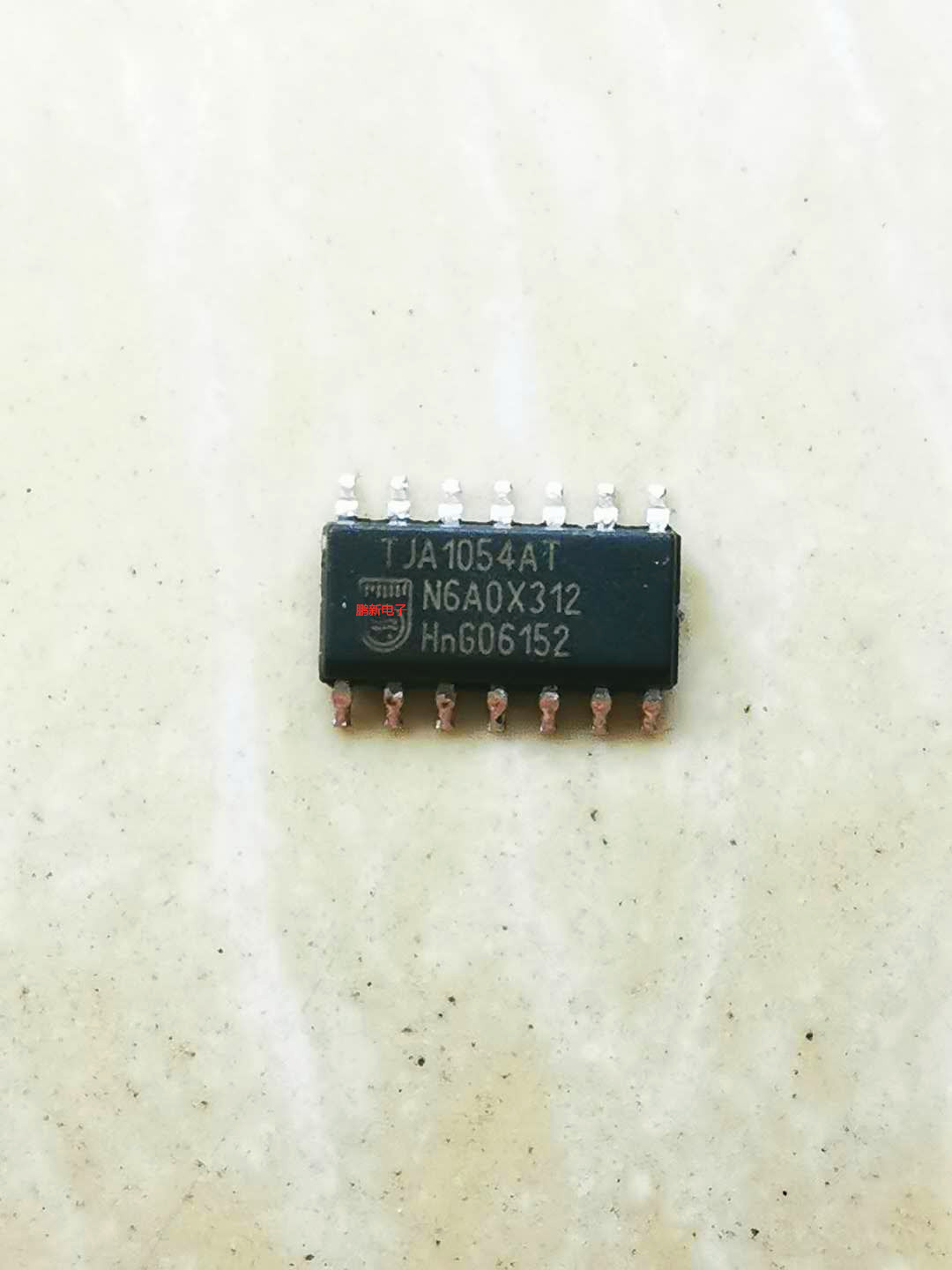 集成IC电路芯片TJA1054AT TJA1054T TJA1054 容错收发器