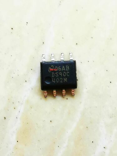贴片 DS90C402M DS90C402 信号接收器芯片 SOP-8封装