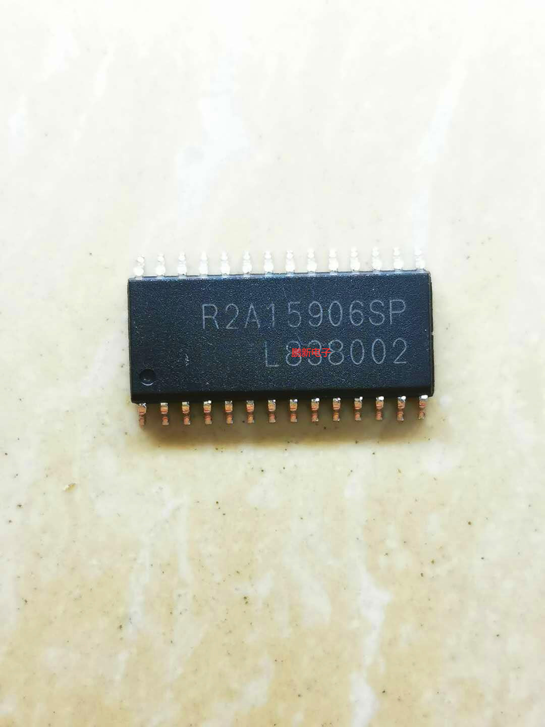 R2A15906SP   R2A15906 封装SOP28 数字音频功放切换控制器集成IC