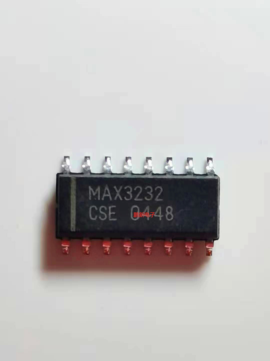 集成IC电路芯片MAX3232  MAX3232CSE ESE 贴片   SOP16  3.9MM