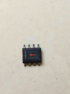 UCC27712DR 丝印U27712 620V 半桥驱动器芯片 贴片SOP-8