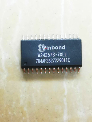集成IC电路芯片W24257S-70LL  W24257原装拆机质量保证