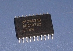ADC10732CIWM  ADC10732  SOP20