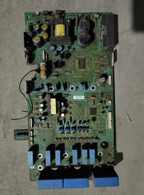 VX5A58D46N4施耐德变频器ATV58系列22-55KW电源驱动板原装拆机