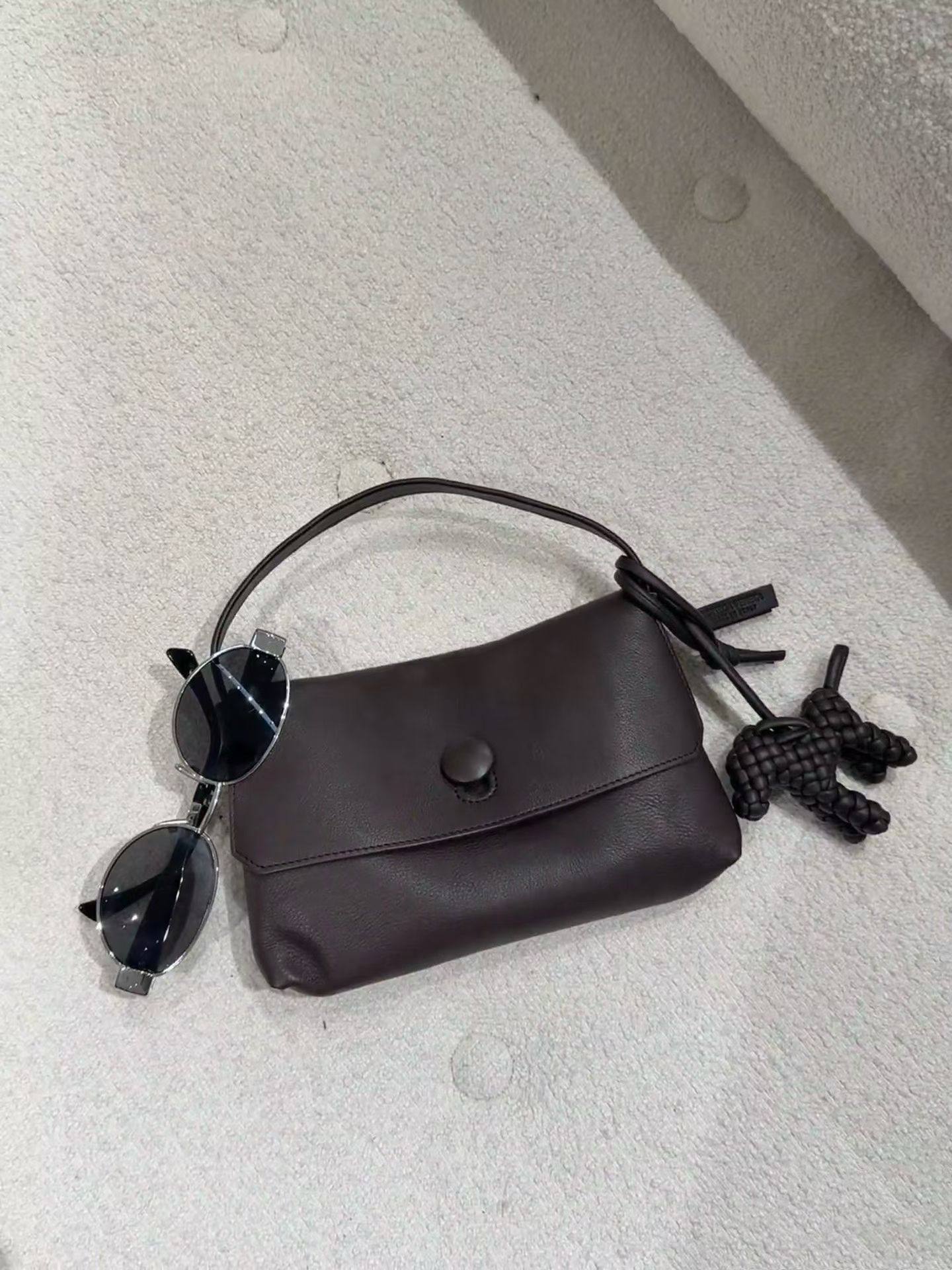 包包女2025新款秋冬真皮单肩斜挎小方包高级感复古羊皮迷你小包潮,箱包皮具/热销女包/男包,通用款女包,淘宝优惠券,粉丝福利购,淘宝优惠卷