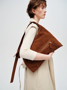 董洁同款 秋冬真皮单肩腋下笑脸包斜挎托特包 吞金兽包包女2026新款