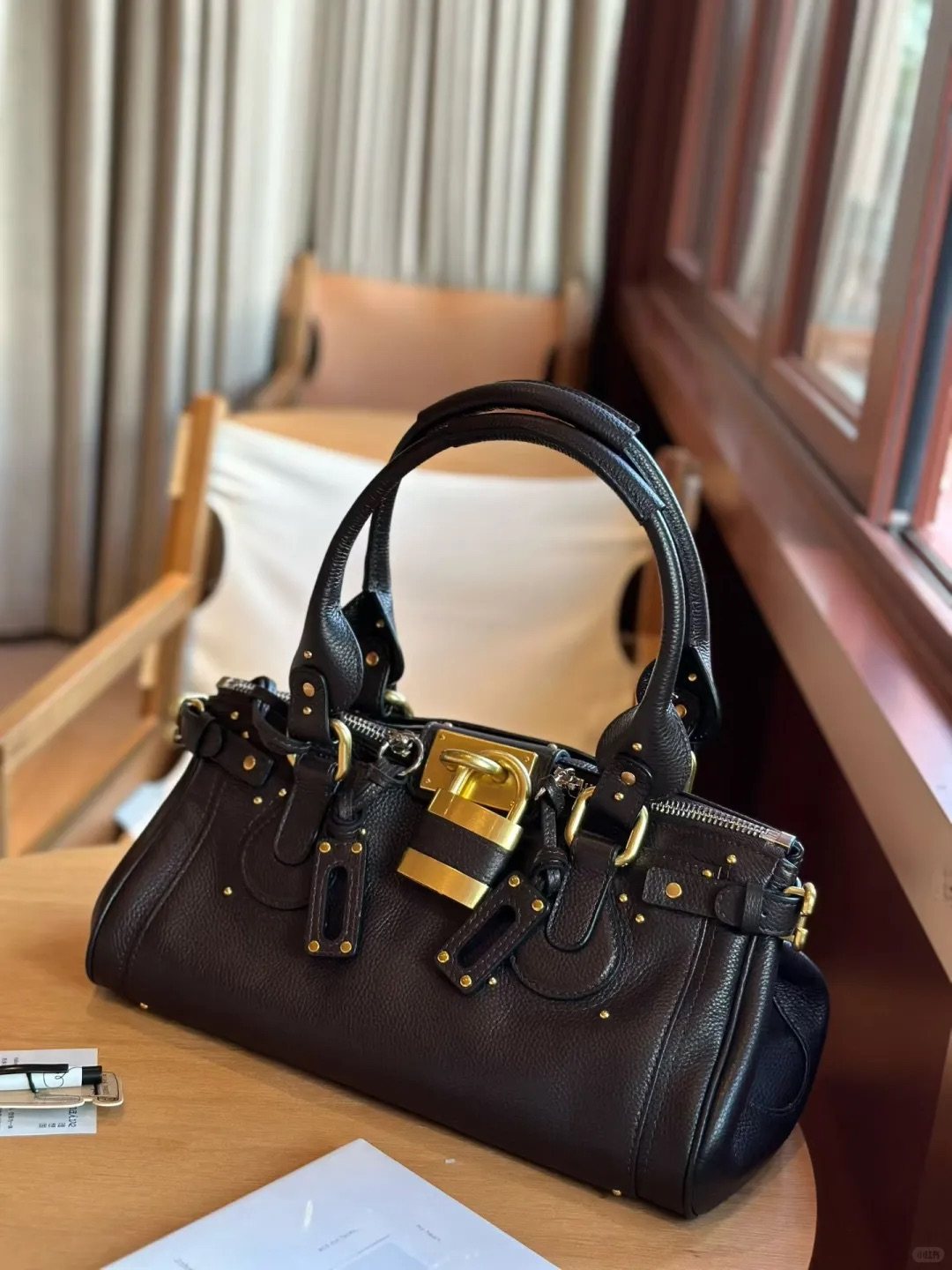 包包女2025新款秋冬真皮斜挎手提中古锁头包头层牛皮铆钉托特包潮