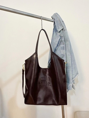 hobo真皮大容量托特包秋冬