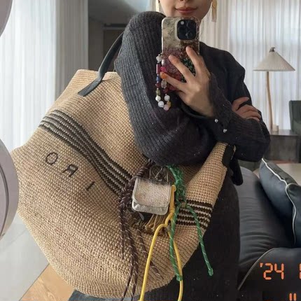 王子文同款包女2026新款夏季慵懒风单肩手提大容量草编腋下托特包