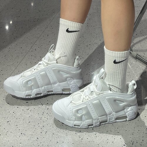 Nike Air More Uptempo LowTriple男款白色低帮篮球鞋 FZ3055-100