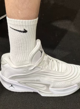 Jordan Luka 3 PF TEAM BANK男款白减震耐磨低帮篮球鞋FQ7455-106