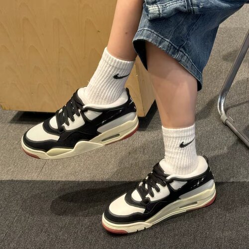 Jordan Air Jordan 4 4 RM 黑色耐磨低帮大童篮球鞋 FQ7938-100
