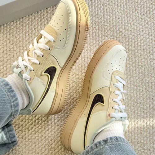 Nike Air Force 1男女同款米白色防滑耐磨低帮大童板鞋HQ3473-122