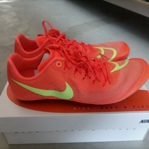 Nike JA Fly 4 男女同款红色运动体测钉鞋低帮跑步鞋 DR2741-601