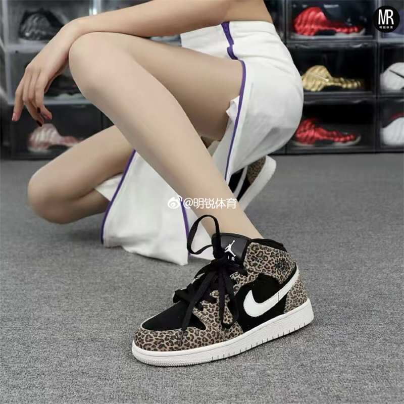 Air Jordan1 Mid乔AJ1mid黑棕豹纹波点中帮女子篮球鞋 BQ6931-021