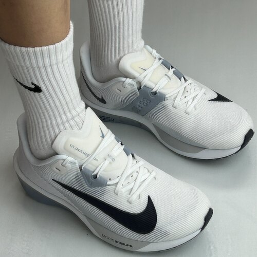 Nike Rival Fly 4男款灰白舒适时尚织物低帮休闲跑步鞋FV6040-102