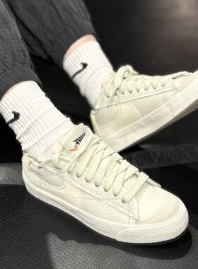 Nike Blazer Low '77 Jumbo 舒适防滑耐磨低帮板鞋 DQ1470-004