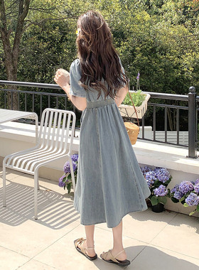 瑞纺1D091-8445-P145 K198   鱼尾摆方领泡泡袖牛仔连衣裙