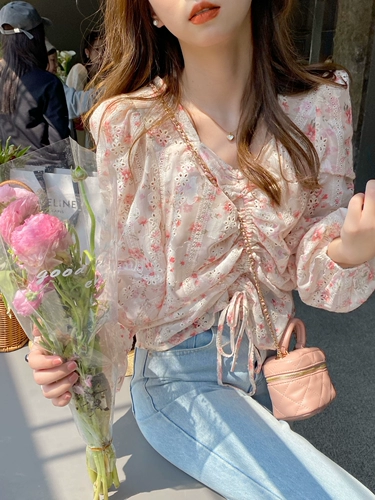 Розовая рубашка, осенняя футболка, делается под заказ, с вышивкой, цветочный принт, V-образный вырез, рукава фонарики