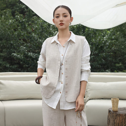 鹿与安笛2026秋季新款棉麻马甲女外穿新中式叠穿背心无袖外套上衣