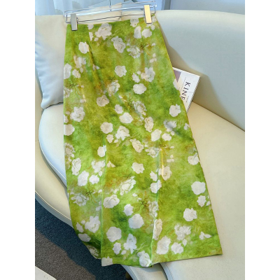 2025印花半身裙女夏季薄款新款高腰碎花中长款直筒包臀裙