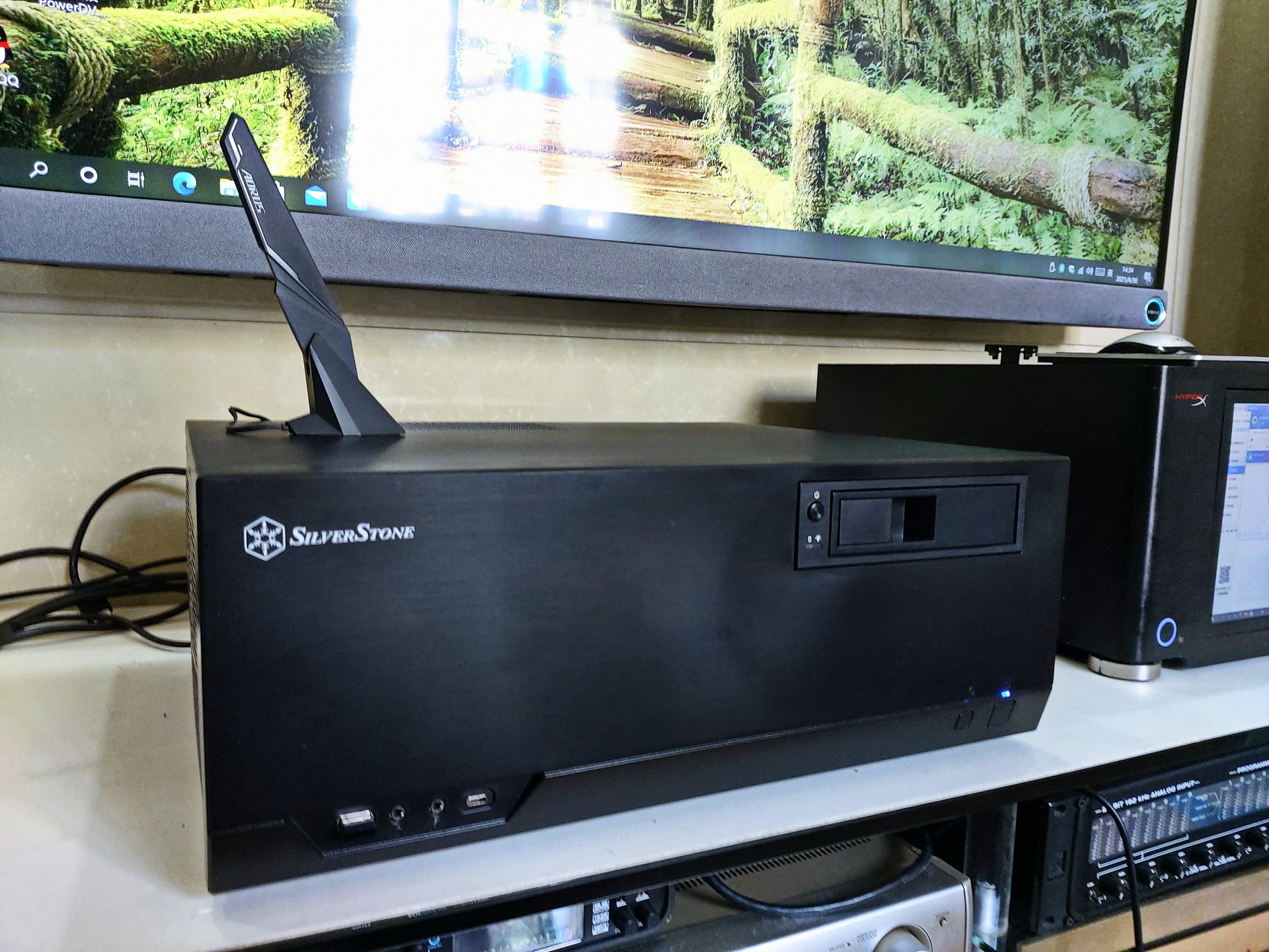 HTPC13代数播电脑主机无损播放器客厅电脑家庭影院杜比视界4KUHD